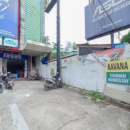 Reddoorz Syariah Near Q-Mall Banjarbaru Martapura  Экстерьер фото