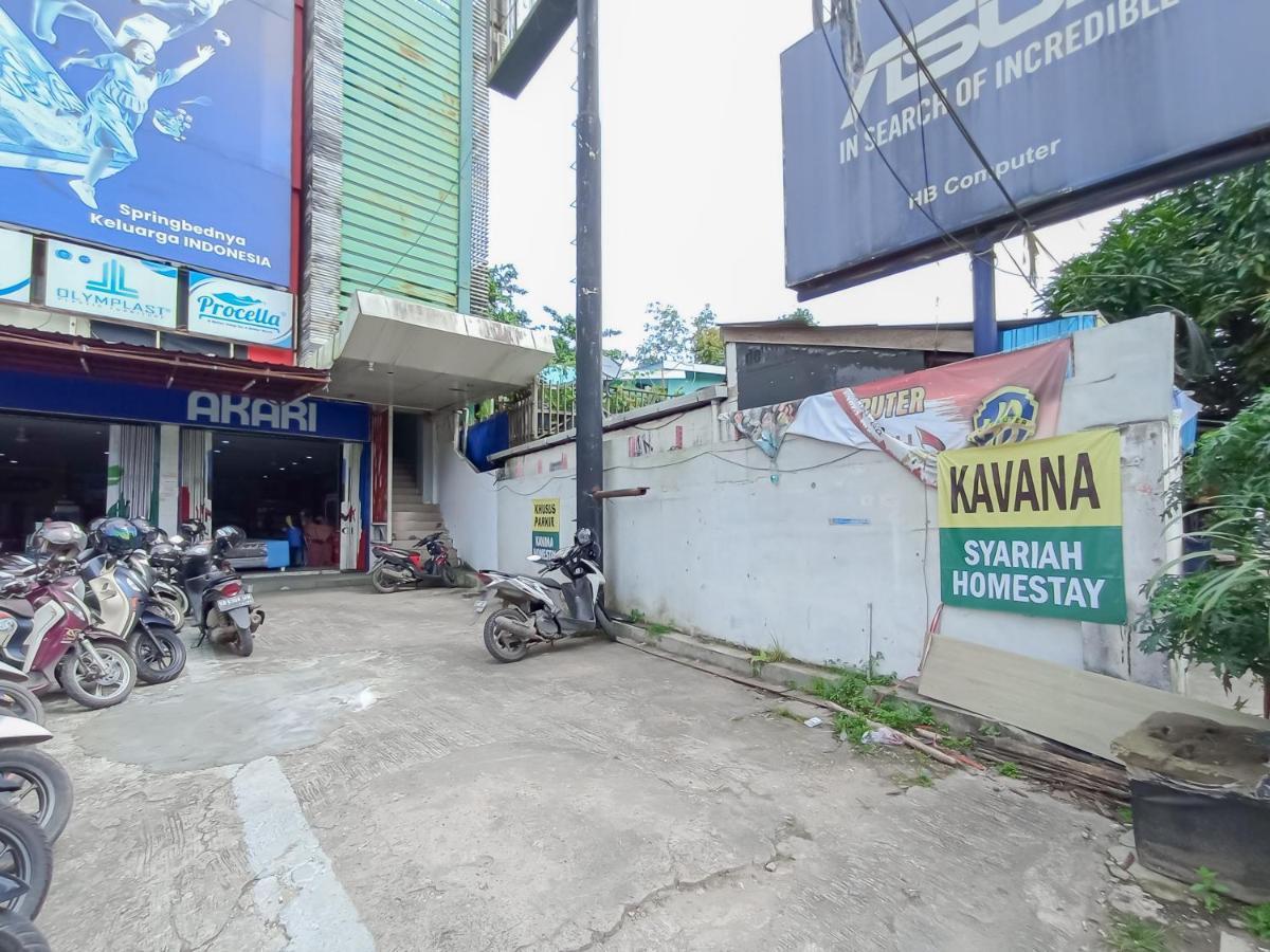 Reddoorz Syariah Near Q-Mall Banjarbaru Martapura  Экстерьер фото